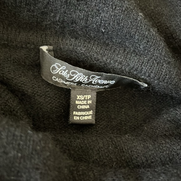 Saks 5th Ave Cashmere Cowlneck XS - Picture 5 of 6